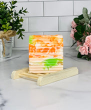 Load image into Gallery viewer, Pretty Kitty Strawberry Bar - Paris House Of Beauty